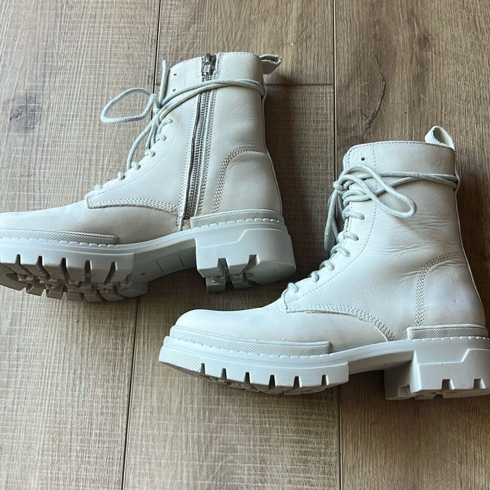 Steve Madden Clean Slate Combat Boot White US 8